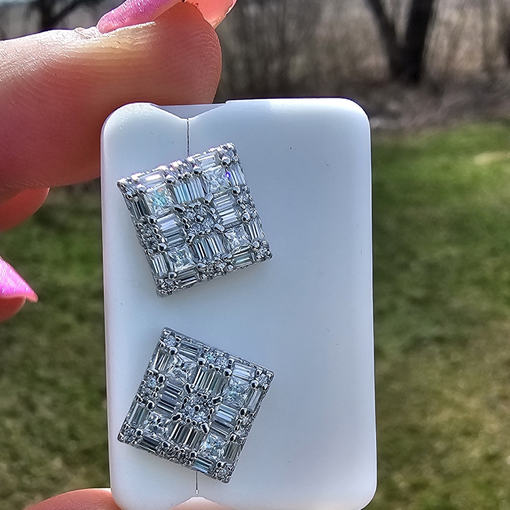 Moissainite Unisex Earrings - White